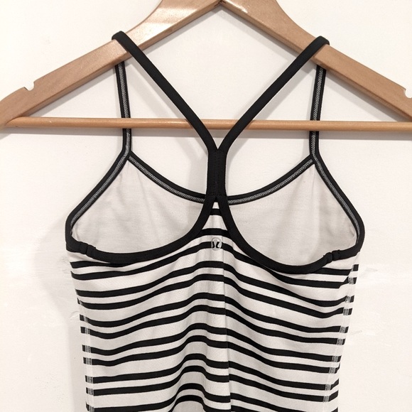 Lululemon Power Y Tank *Luon Light Twin Stripe Black/Black 4 - Picture 12 of 16